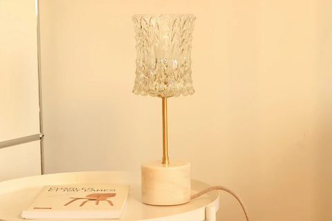 Lampe à poser - Carlota - Globe en verre Vintage Ciselé et Base en marbre