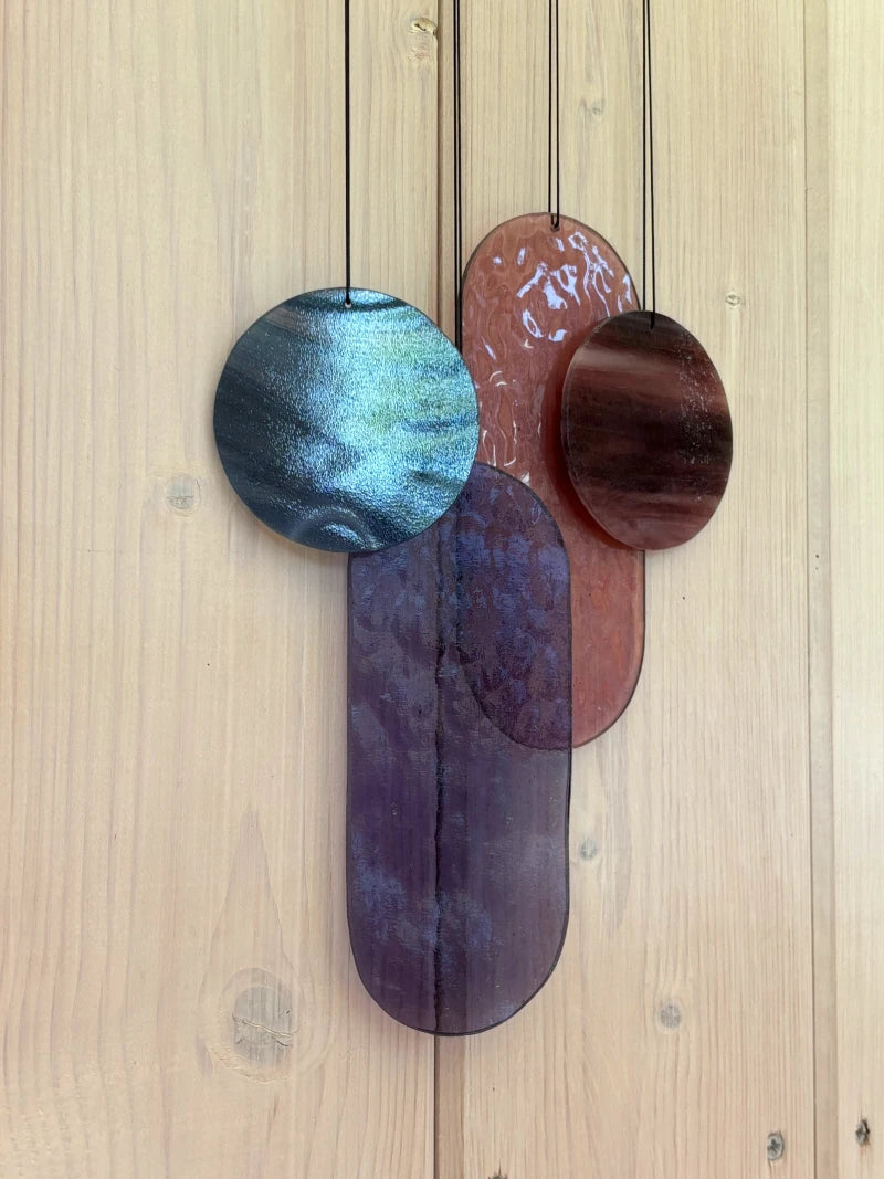 Lila und rosa Wandbehang im Art Déco Stil