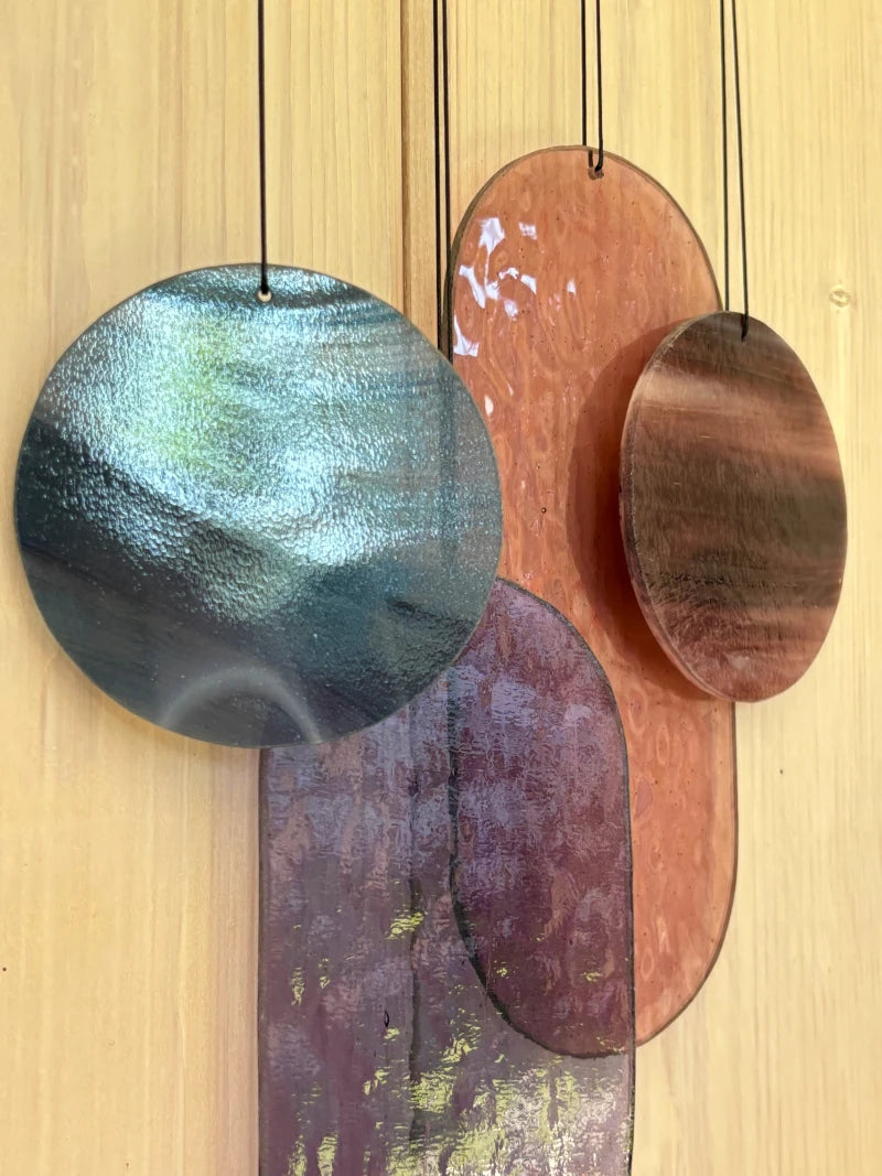 Lila und rosa Wandbehang im Art Déco Stil