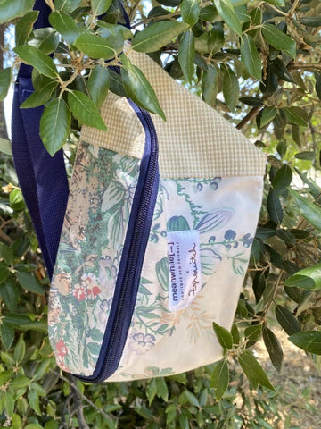 Sac banane upcyclé tissu oiseau - Meanwhile Boutique x Zgrouitch (édition limitée)