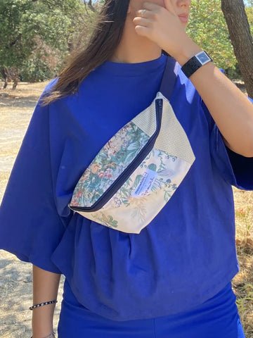 Sac banane upcyclé tissu oiseau - Meanwhile Boutique x Zgrouitch (édition limitée)