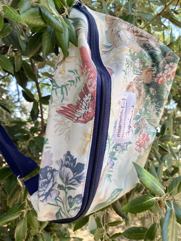 Sac banane upcyclé tissu oiseau - Meanwhile Boutique x Zgrouitch (édition limitée)