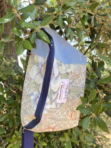 Sac banane upcyclé tissu tapisserie - Meanwhile Boutique x Zgrouitch (édition limitée)