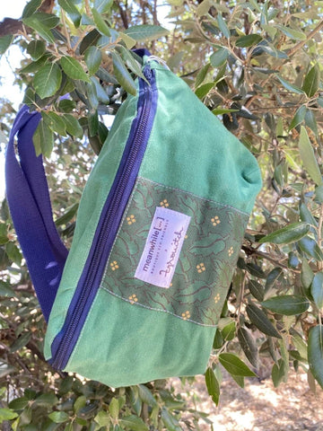 Sac banane upcyclé tissu vert - Meanwhile Boutique x Zgrouitch (édition limitée)
