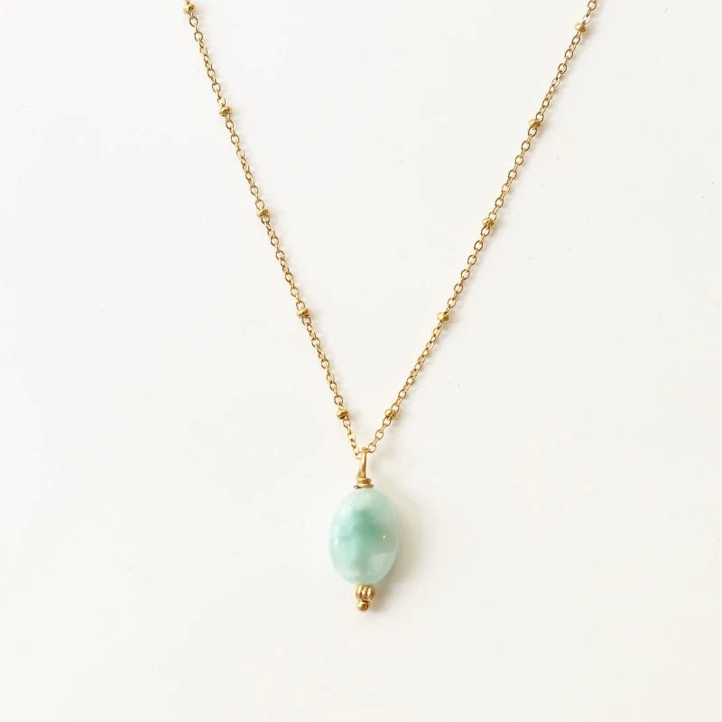 Collier fin Angélite
