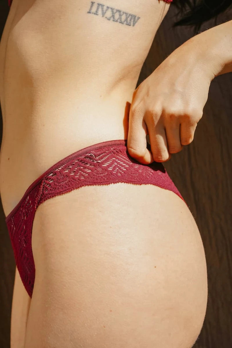 Tanga menstruel Dawa grenat