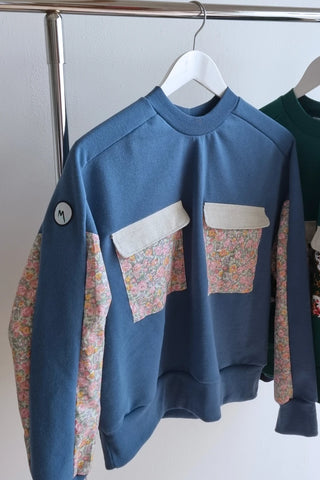 Sweat-shirt Marguerite - bleu - fleurs rose