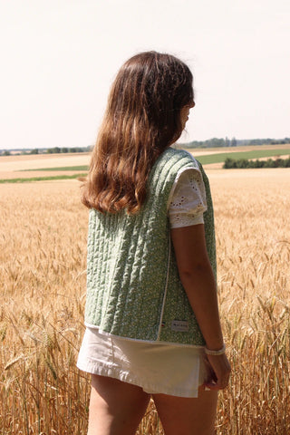 Veste sans manches matelassée - Fleuri vert / écru rose