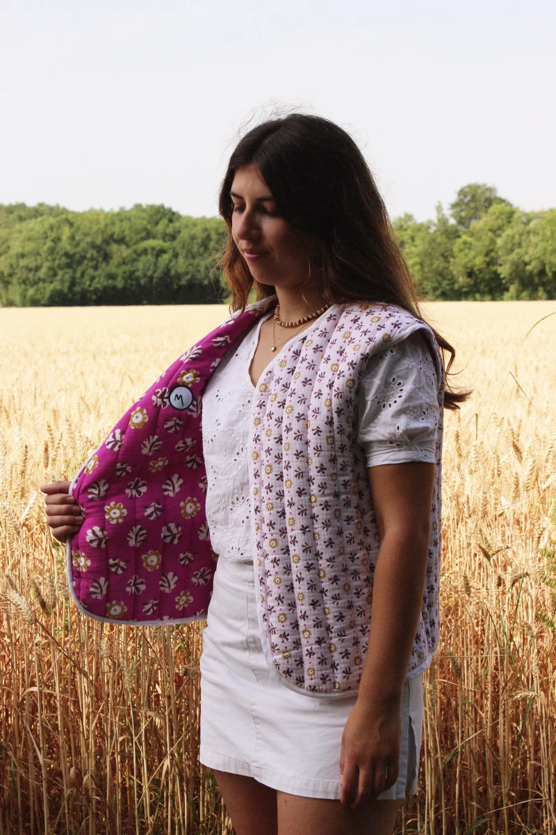Veste sans manches matelassée - Fleuri violet / pêche