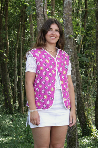 Veste sans manches matelassée - Fleuri violet / pêche