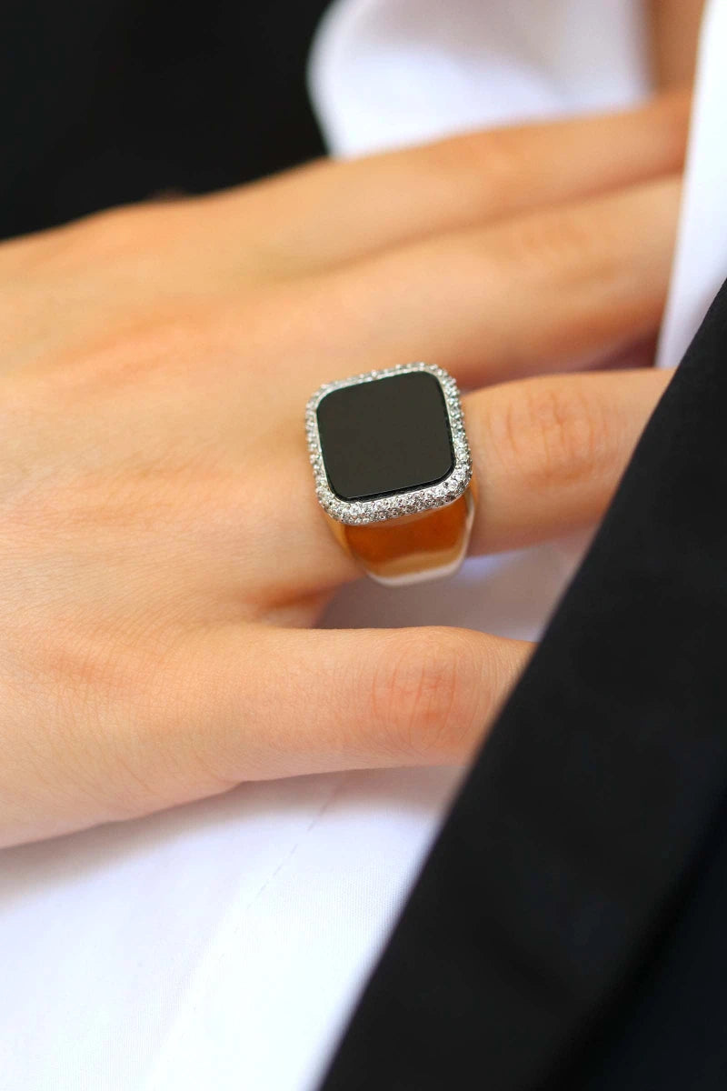 Séraphine: Bague Onyx noir plaqué or