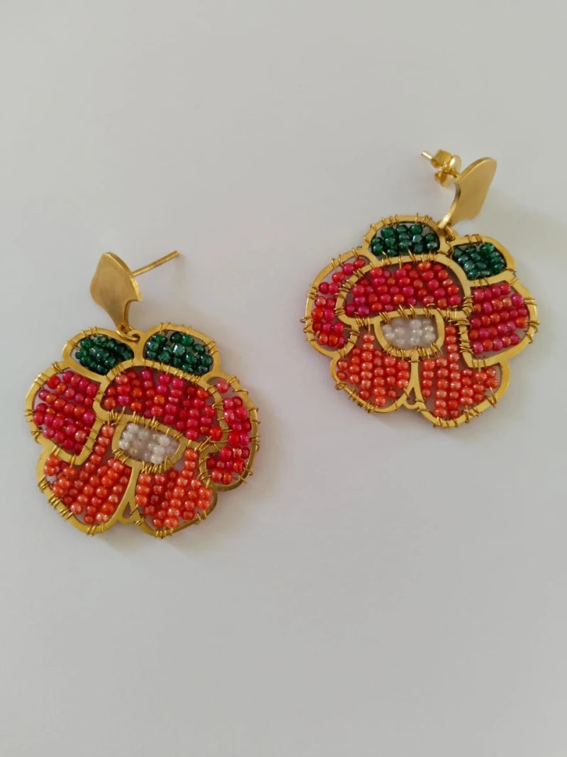 Boucles d'oreilles perlées - Fleurs d'orchidées rouges