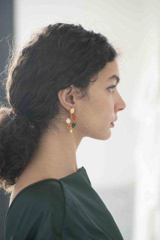 Boucles d'oreilles perlées - Fleurs pendantes colorées