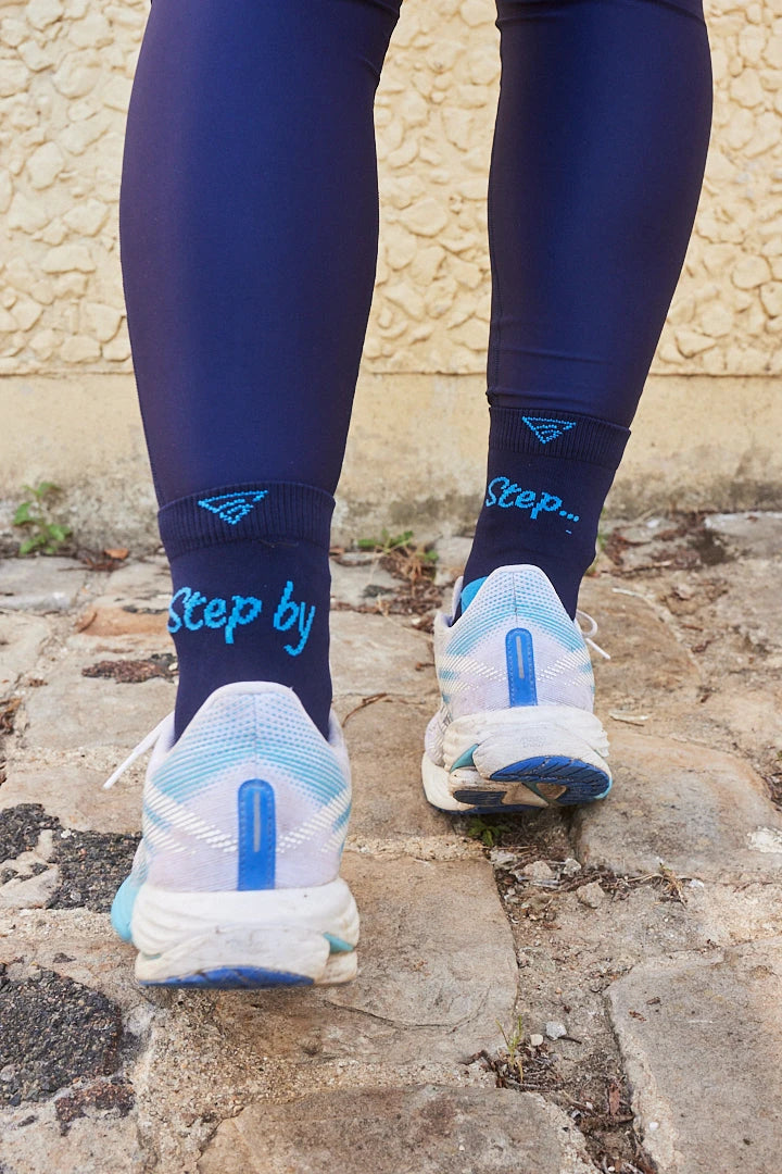 Chaussettes de sport femme mi-hautes – respirantes, anti-frottements, made in France & recyclées
