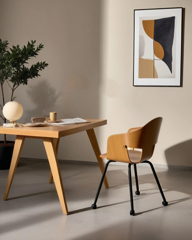 Lampe à poser Isabelle – Globe en opaline vintage &amp; base en marbre