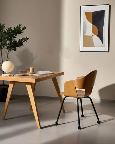 Lampe à poser Isabelle – Globe en opaline vintage &amp; base en marbre