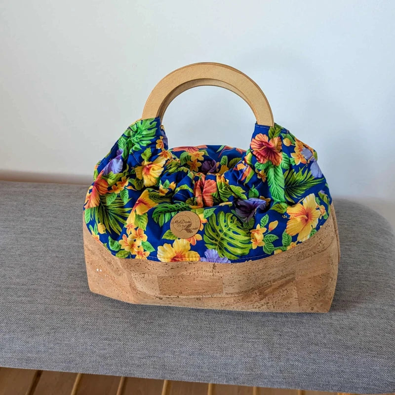 Sac Miti : liège et tissu polynésien bleu nuit tropicale