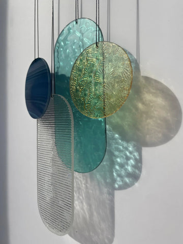 Irisierender Wandbehang im Art Déco Stil