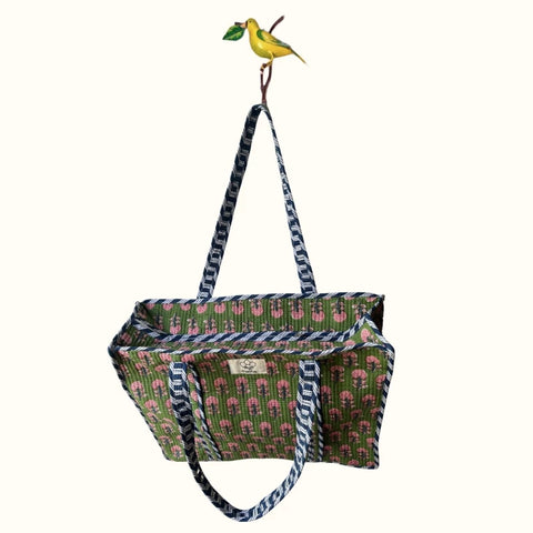 Grand tote bag à Zip  "Pink Grove in Forest"