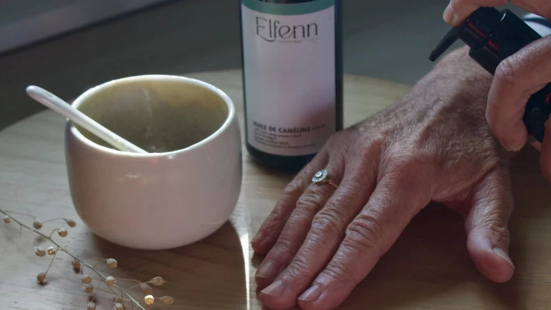 Out - Huile de caméline vierge cosmétique