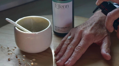 Out - Huile de caméline vierge cosmétique