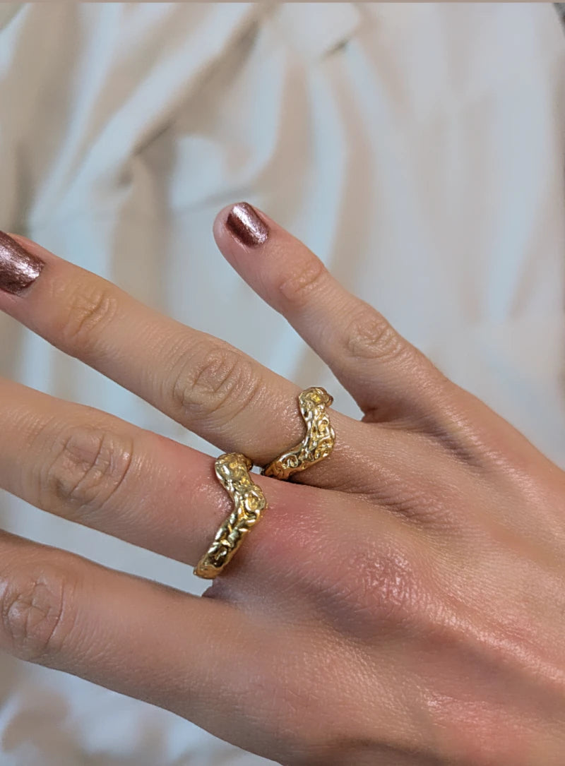 Bague vague or martelé - L'Aigua