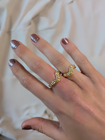 Bague vague or martelé - L'Aigua