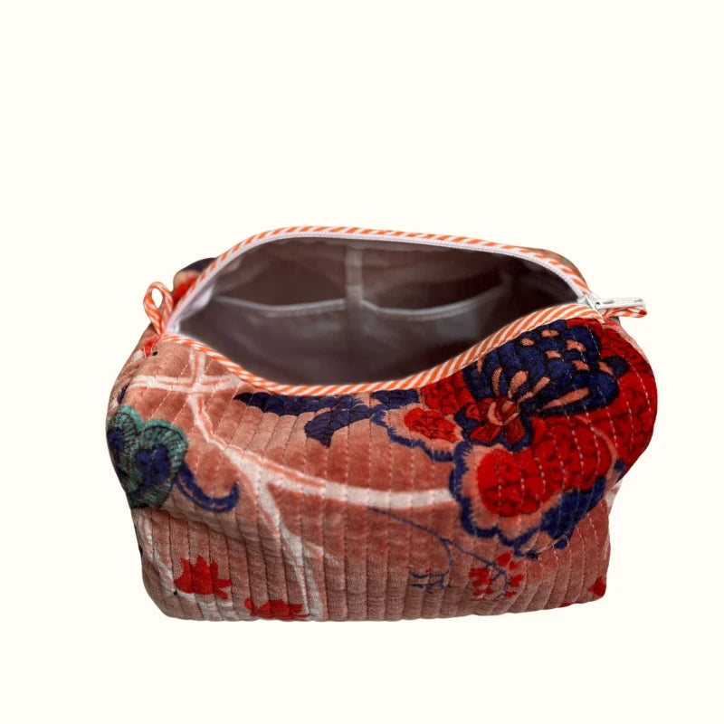 Trousse de toilette en velours matelassé – "Dreamy Blossom"