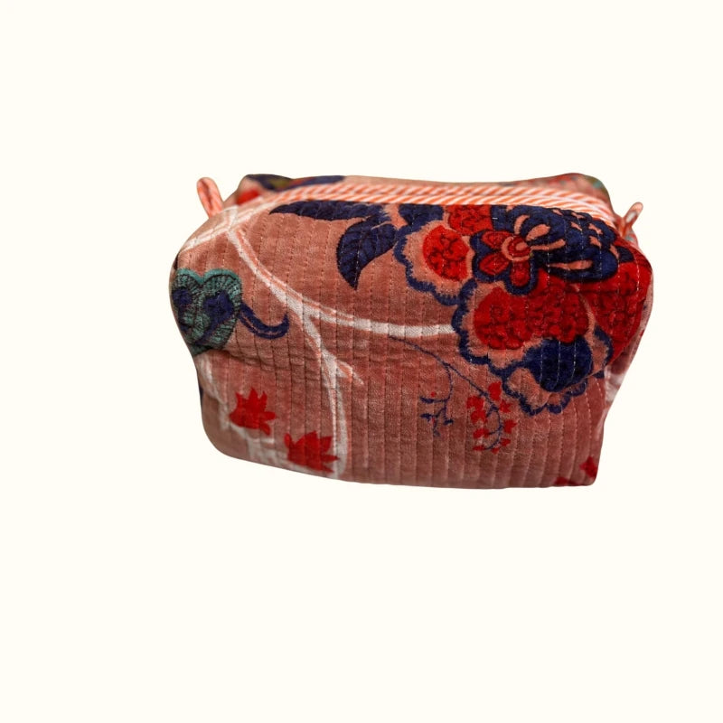 Trousse de toilette en velours matelassé – "Dreamy Blossom"