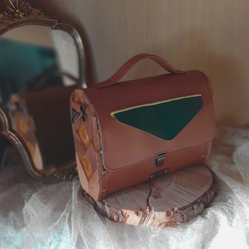 Petit sac cartable bois et alter-cuir de raisin caramel 119