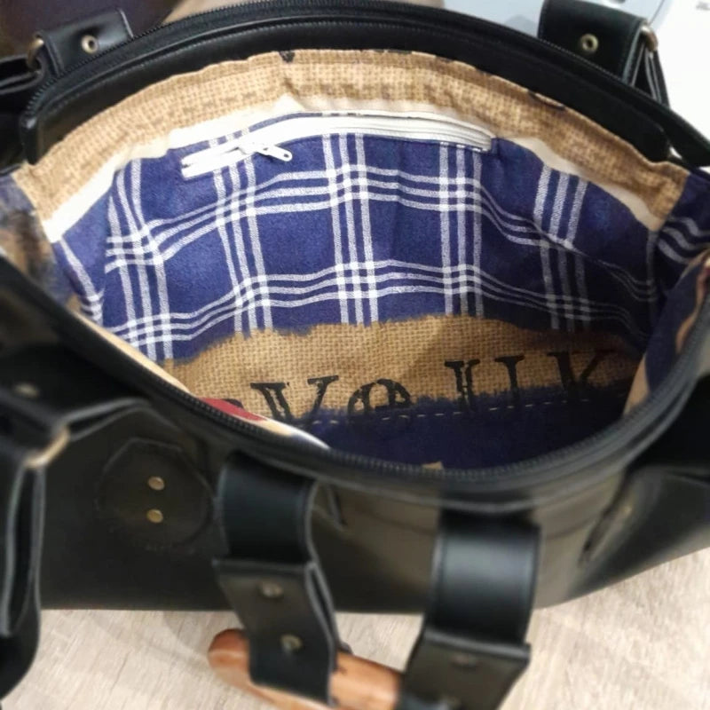 Sac à main alter-cuir de raisin noir poignées en bois 130