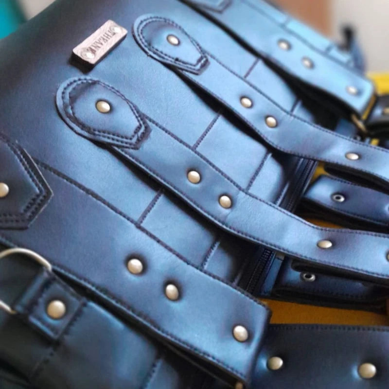 Sac à main alter-cuir de raisin noir poignées en bois 130