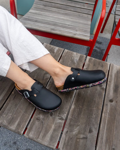 NIGHTFALL - Clog Black