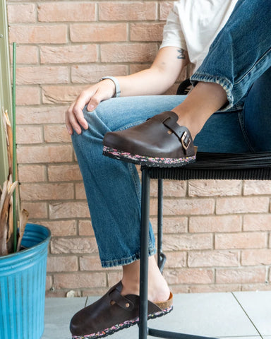 TRUFFLE - Clog Dark Brown