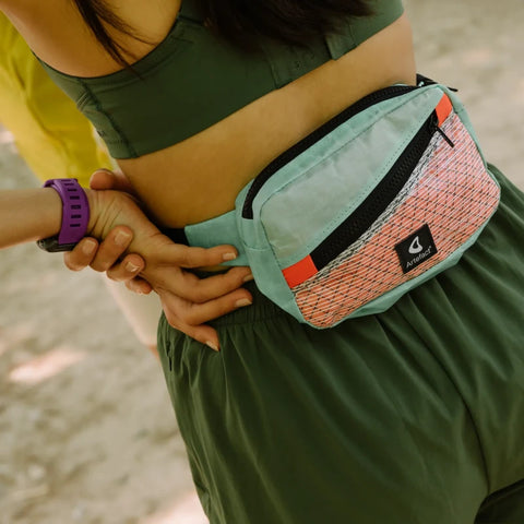 Sac banane en matières upcyclées - Calao