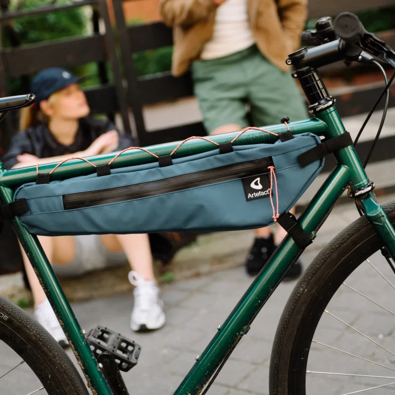 Sacoche de cadre en matières upcyclées pour vélo 4L