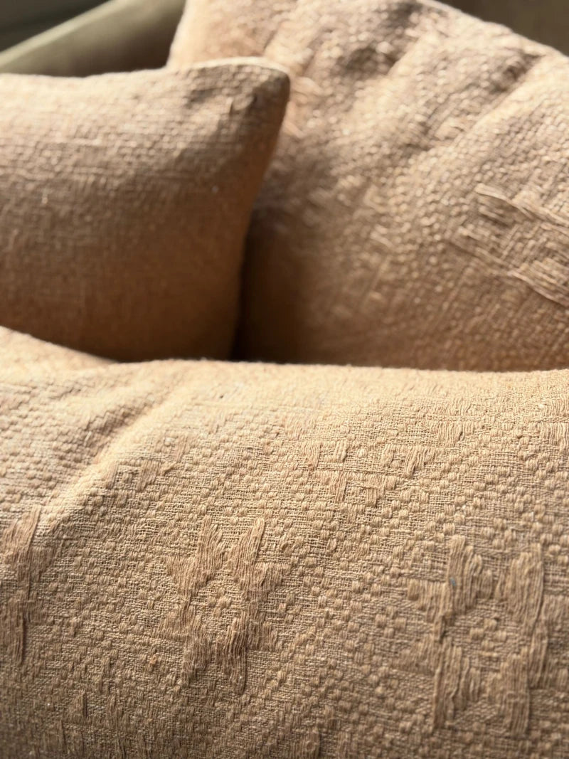 Housse de coussin Dokmai camel