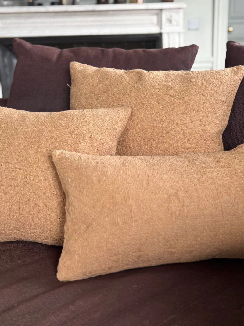 Housse de coussin Dokmai camel