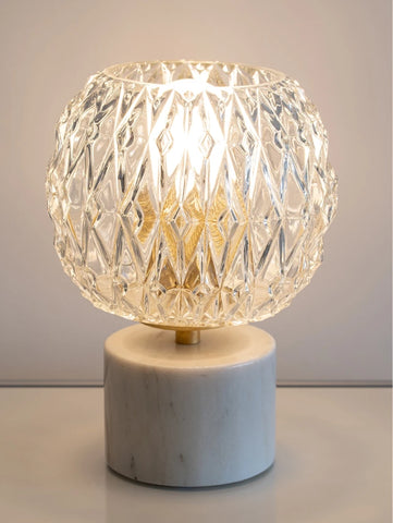 Lampe à poser en marbre blanc – Emma