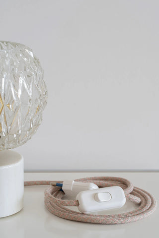 Lampe à poser en marbre blanc – Emma