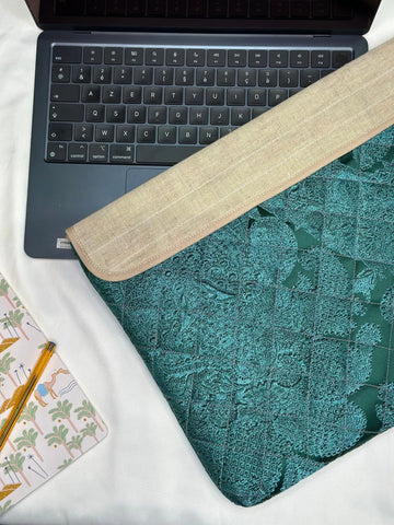 Housse d'ordinateur upcyclée pour grand ordinateur