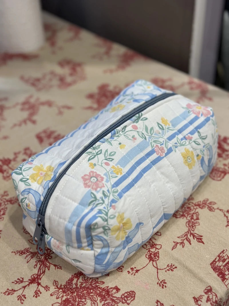 Grande trousse de toilette en tissus recyclés