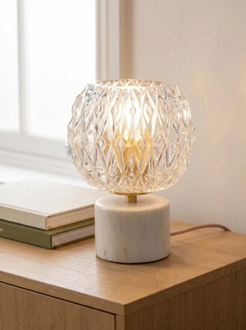 Lampe à poser en marbre blanc – Emma