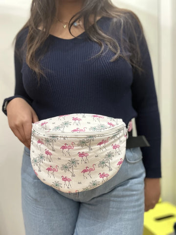 Sac banane blanc motifs flamants roses