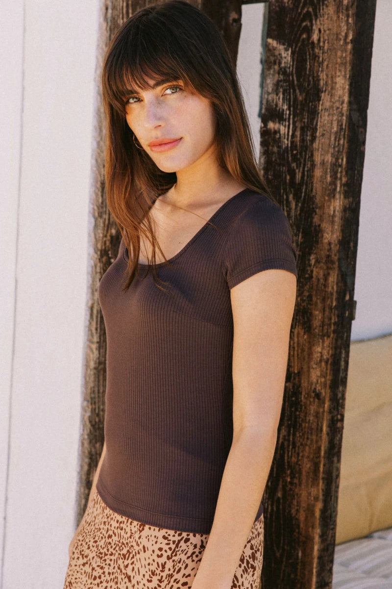 T-shirt Hoya marron