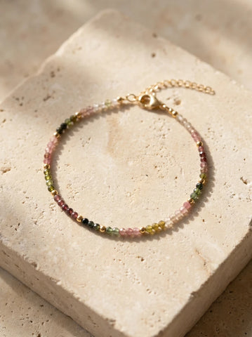 Bracelets Tiny Stones - Good Vibes 🌸