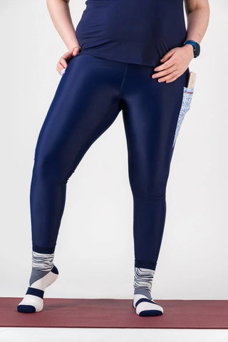 Chaussettes de sport femme mi-hautes "Vagues" – respirantes, anti-frottements, made in France & recyclées