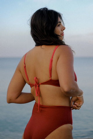 ISOLA Top ‧  Bloom | Merlot