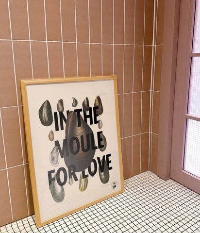 In the moule for love | Affiche