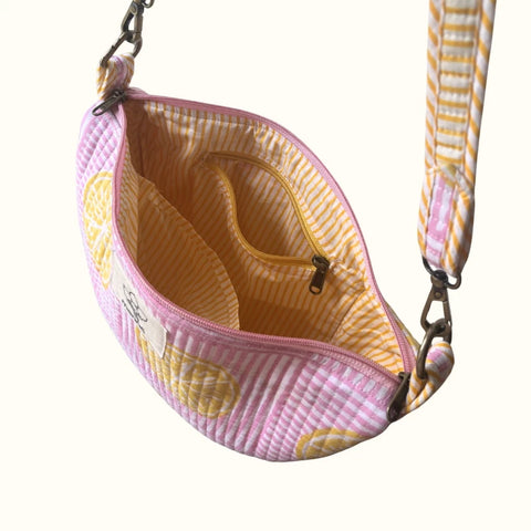 Sac demi-lune matelassé – "Sun and Lemonade "